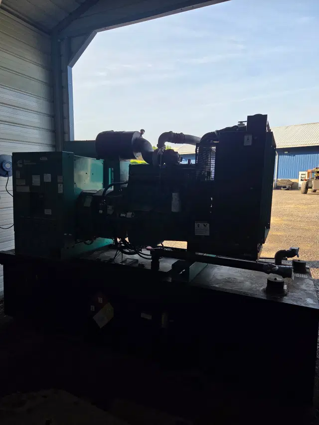 Image of Cummins DSGAA-4504046 equipment image 1