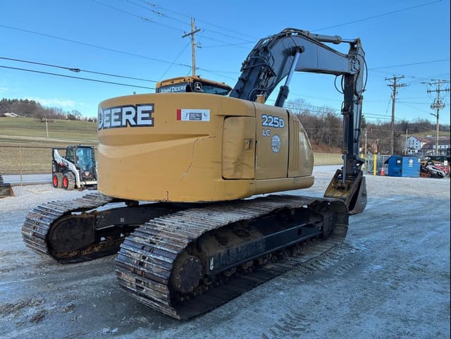 Image of John Deere 225DLC equipment image 4