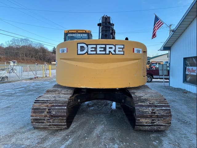 Image of John Deere 225DLC equipment image 3