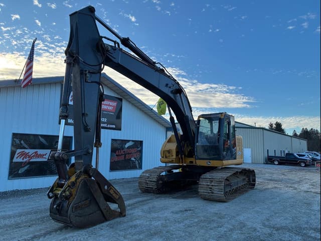 Image of John Deere 225DLC equipment image 1