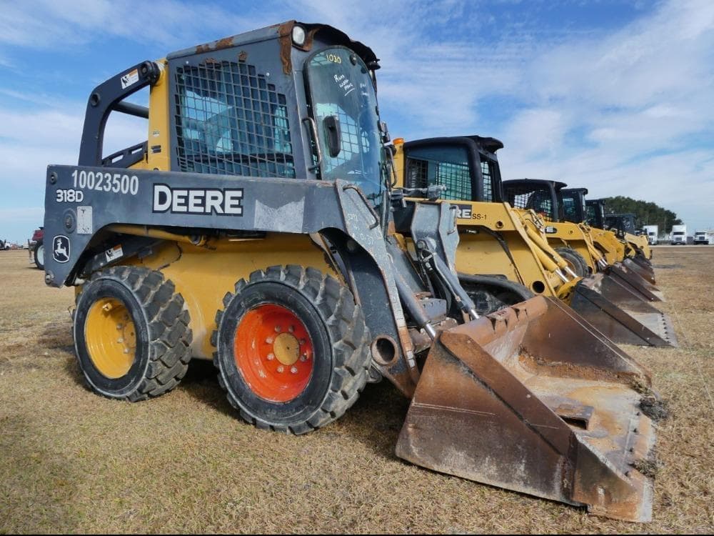 Image of John Deere 318D Primary image