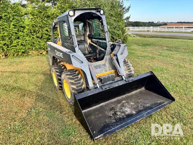 Image of John Deere 318D equipment image 3