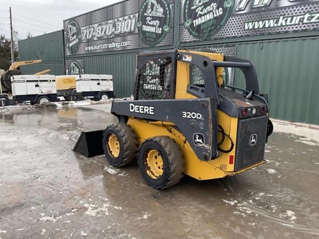 Image of John Deere 320D equipment image 1