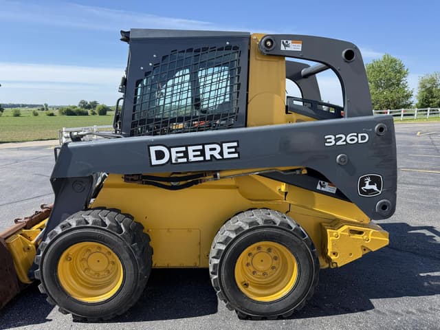 Image of John Deere 326D equipment image 4