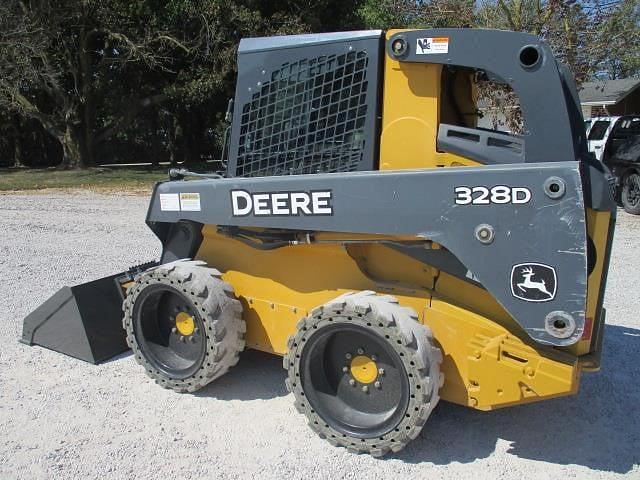 Image of John Deere 328D equipment image 4