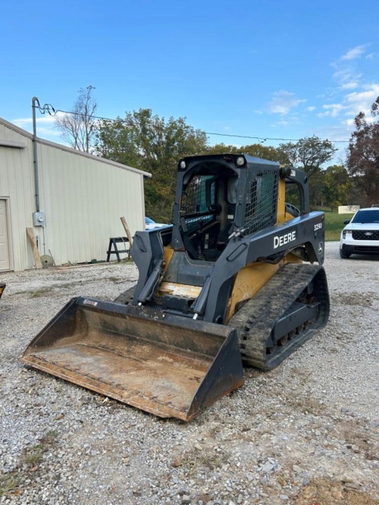 Image of John Deere 329D Primary image