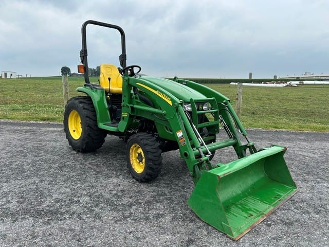 2010 John Deere 3720 Equipment Image0