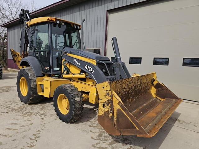 Image of John Deere 410J equipment image 2