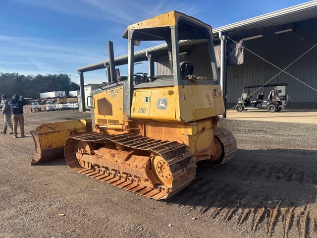 Image of John Deere 450J LGP equipment image 3