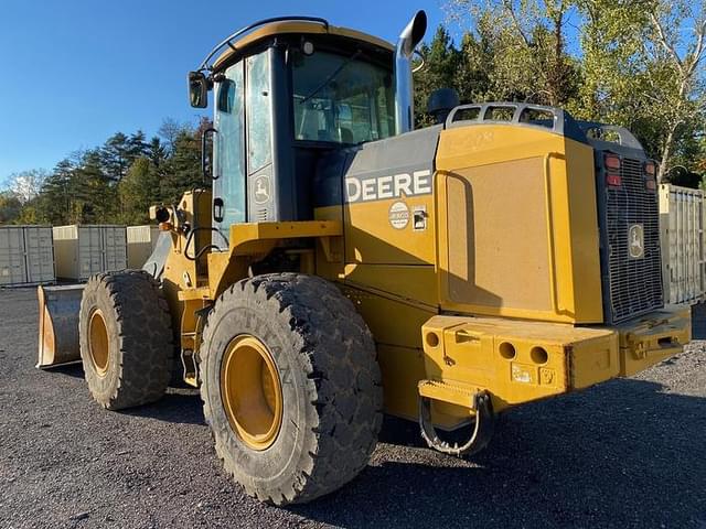 Image of John Deere 544K equipment image 4