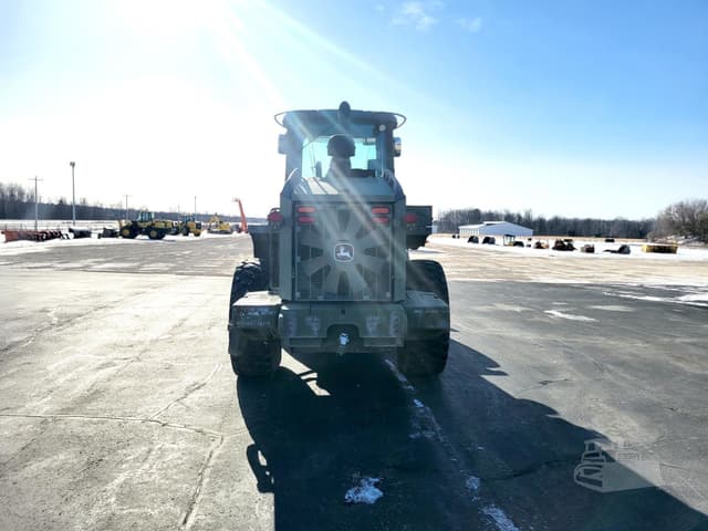 Image of John Deere 624K equipment image 3
