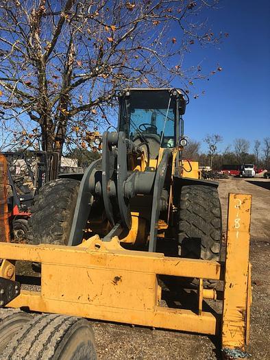 Image of John Deere 644K equipment image 2
