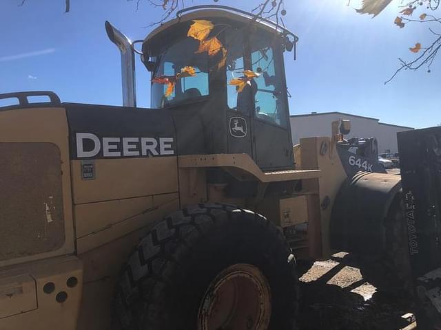 Image of John Deere 644K equipment image 3