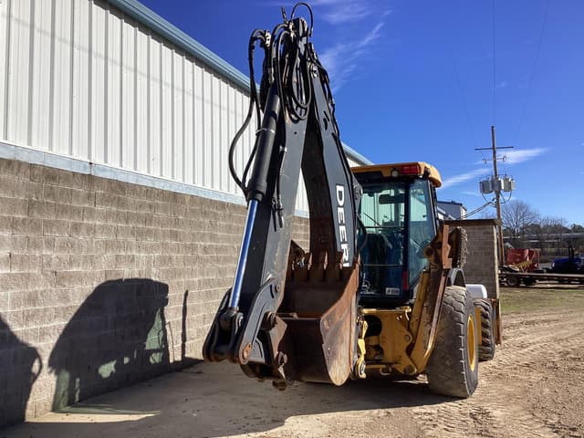 Image of John Deere 710J equipment image 4
