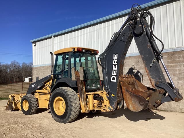 Image of John Deere 710J equipment image 1