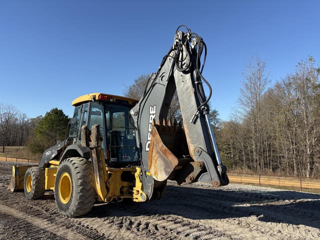 Image of John Deere 710J equipment image 1
