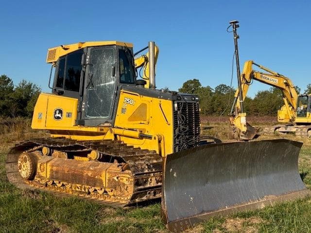 Image of John Deere 750J Primary image