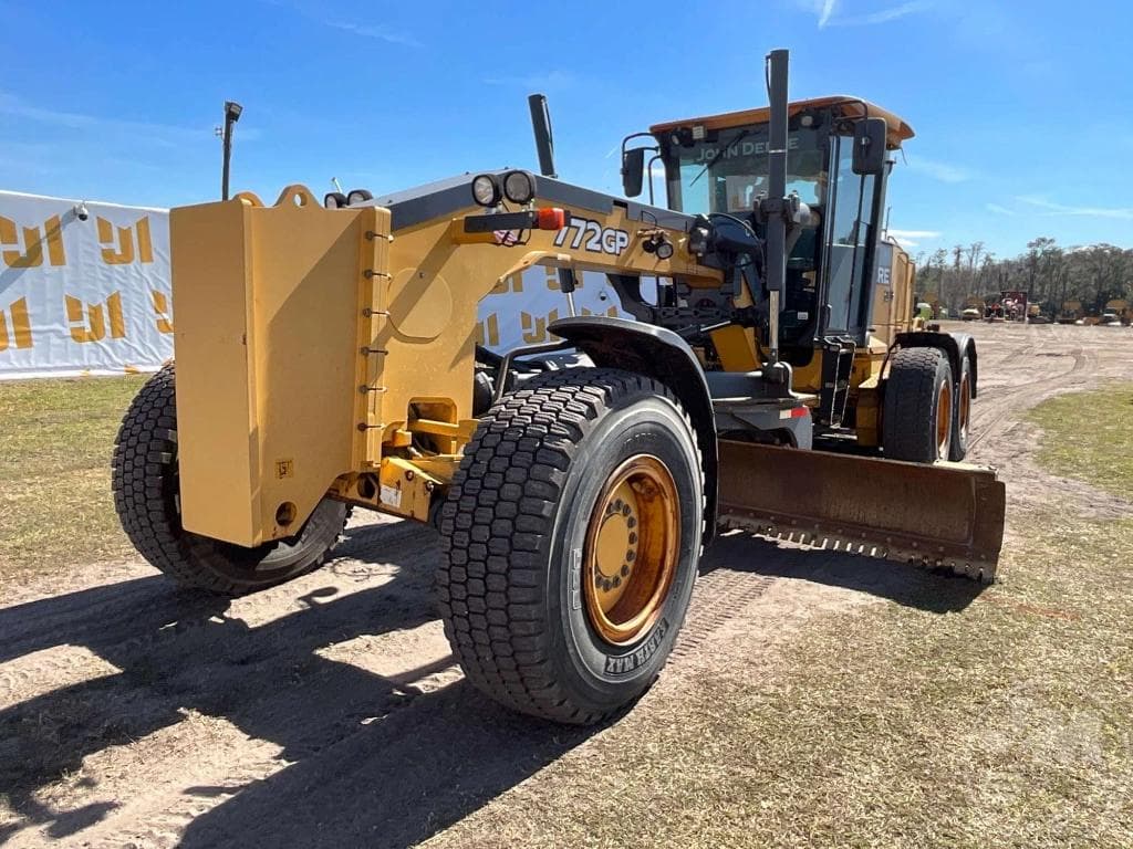 Image of John Deere 772GP Primary image