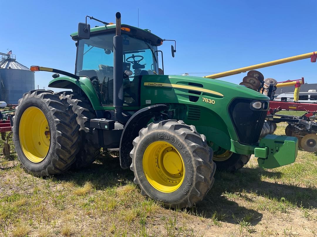 Image of John Deere 7830 Image 0