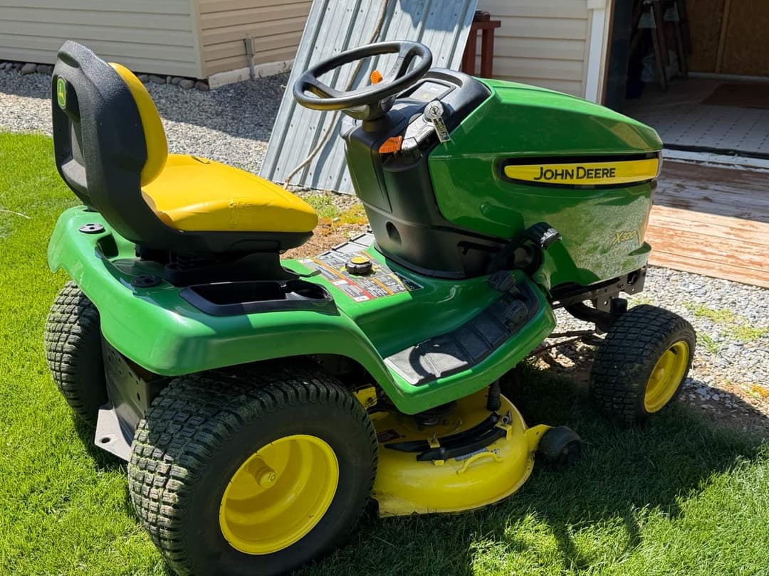 Image of John Deere X320 Image 1