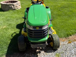 2010 John Deere X320 Image