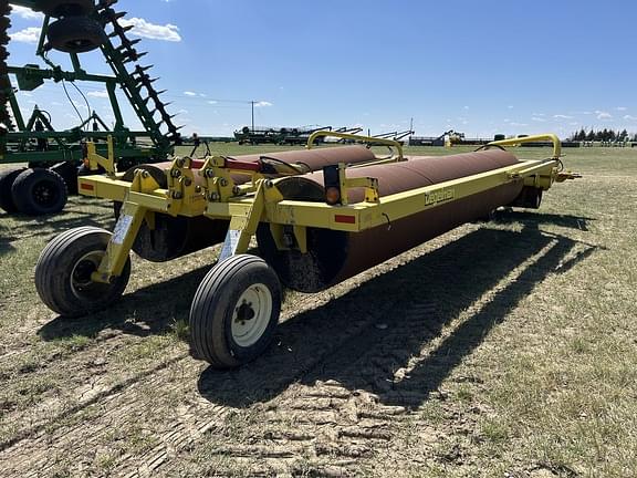 Image of Degelman LR7645 equipment image 4