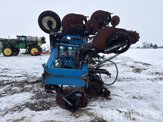 Image of DMI 3200 equipment image 1