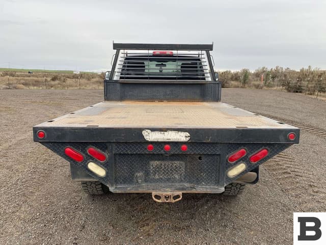 Image of Dodge Ram 2500 equipment image 3