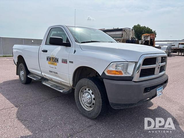 Image of Dodge Ram 2500 equipment image 4