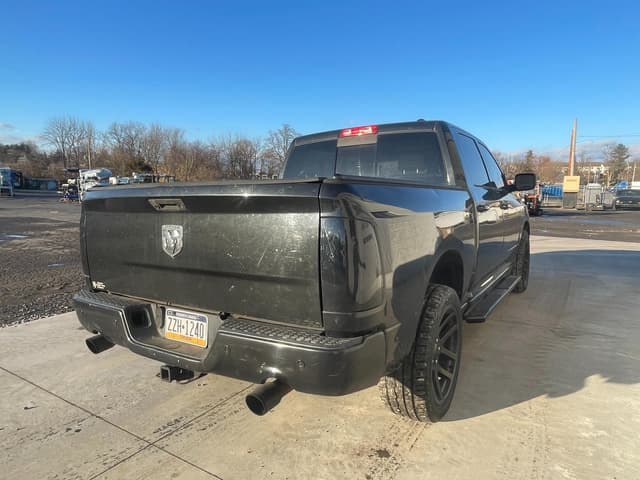 Image of Dodge 4x4 equipment image 2