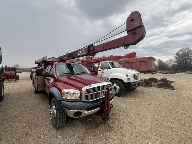 Image of Dodge Ram 5500 equipment image 4