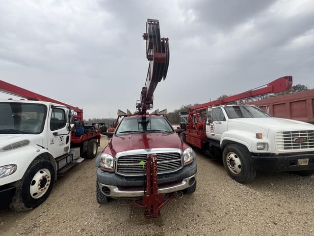 Image of Dodge Ram 5500 equipment image 3