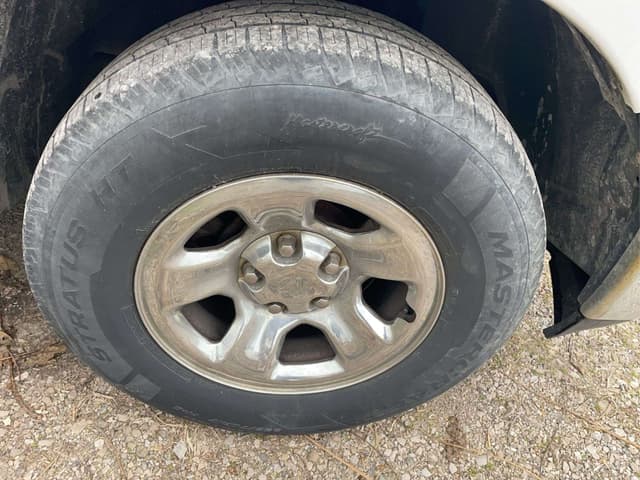 Image of Dodge Ram 1500 equipment image 3