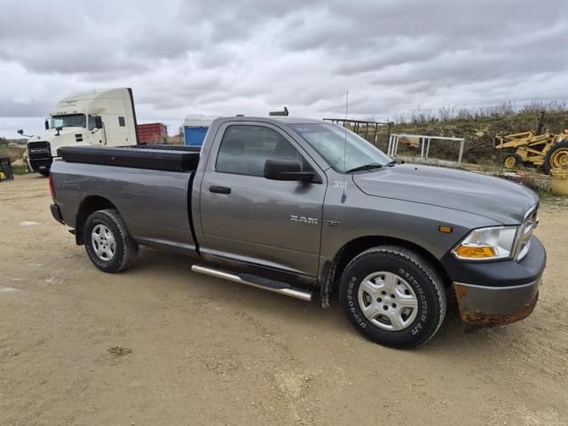 Image of Dodge Ram 1500 equipment image 4