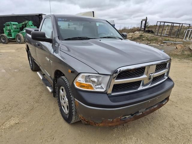 Image of Dodge Ram 1500 equipment image 3