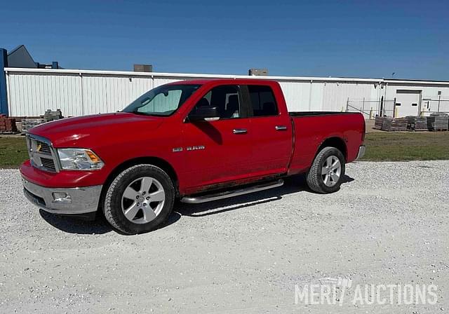 Image of Dodge Ram 1500 equipment image 1