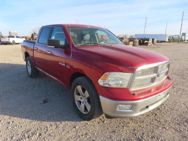 Image of Dodge Ram 1500 equipment image 3