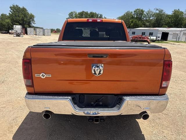 Image of Dodge Ram 1500 equipment image 3