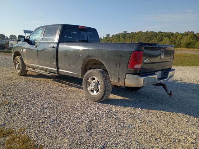 Image of Dodge Ram 2500 equipment image 4