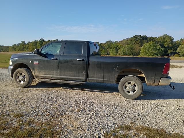 Image of Dodge Ram 2500 equipment image 3