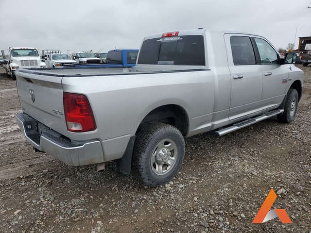 Image of Dodge Ram 2500 equipment image 4