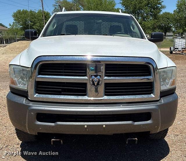 Image of Dodge Ram 2500 equipment image 1