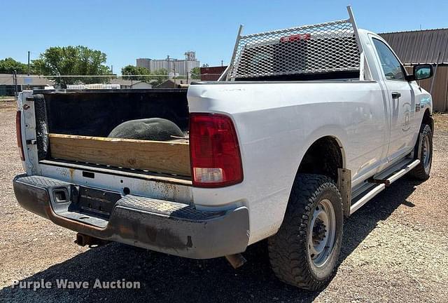 Image of Dodge Ram 2500 equipment image 4