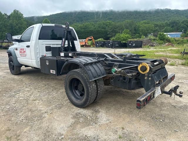Image of Dodge Ram 5500 equipment image 2
