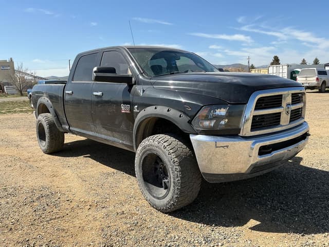 Image of Dodge Ram 3500 equipment image 2