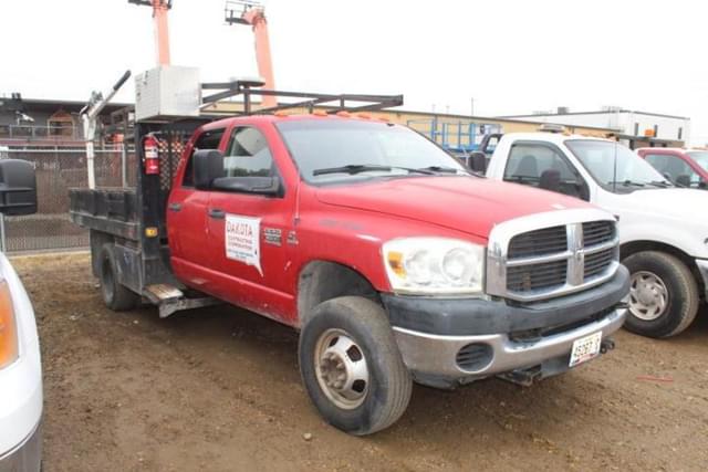 Image of Dodge Ram 3500 equipment image 1
