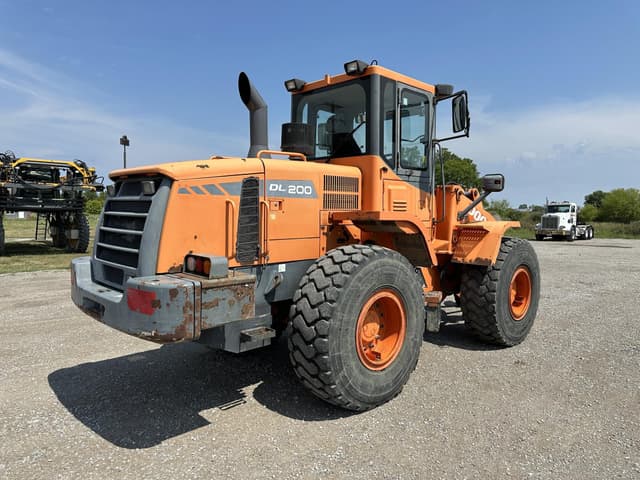 Image of Doosan DL200 equipment image 4