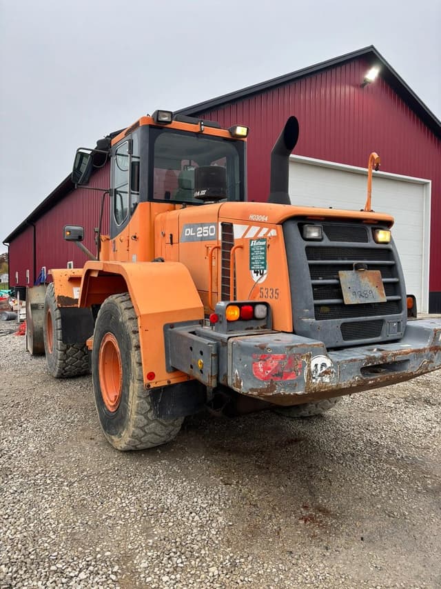 Image of  Doosan DL250 equipment image 4