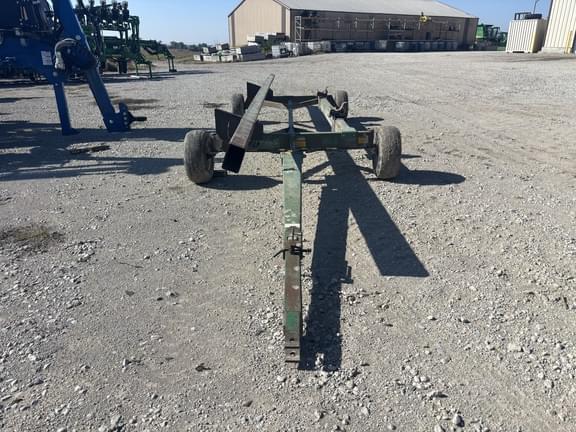 Image of E-Z Trail 672 equipment image 1