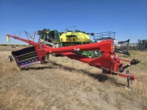 2010 Farm King 1370 Image